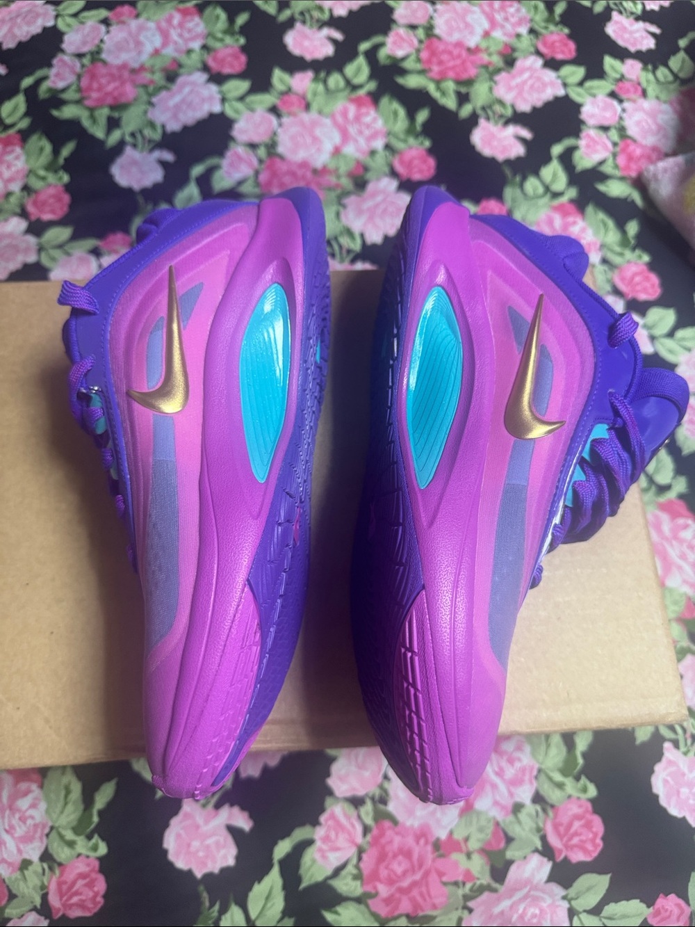NEW Nike Women's Purple and Pink Athletic Sneakers with Gold Accents - Picture 3 of 12